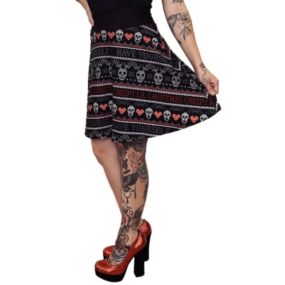Too Fast Creepy Lil Christmas Skater Skirt NWT - Picture 2 of 4